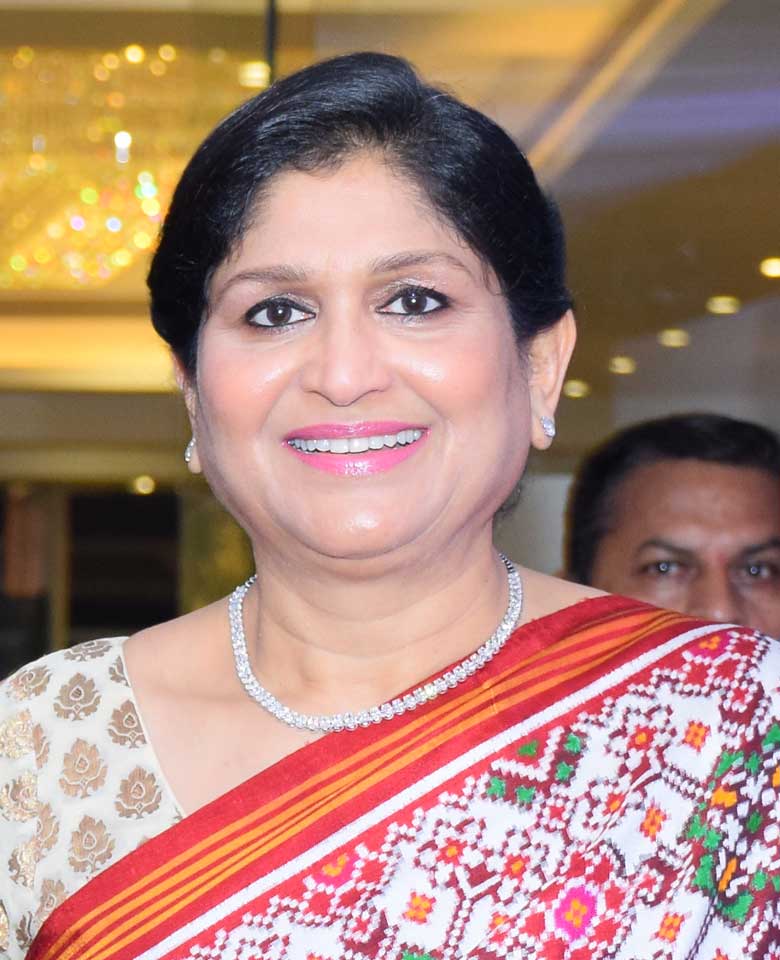 Mrs Varsha Praful Patel